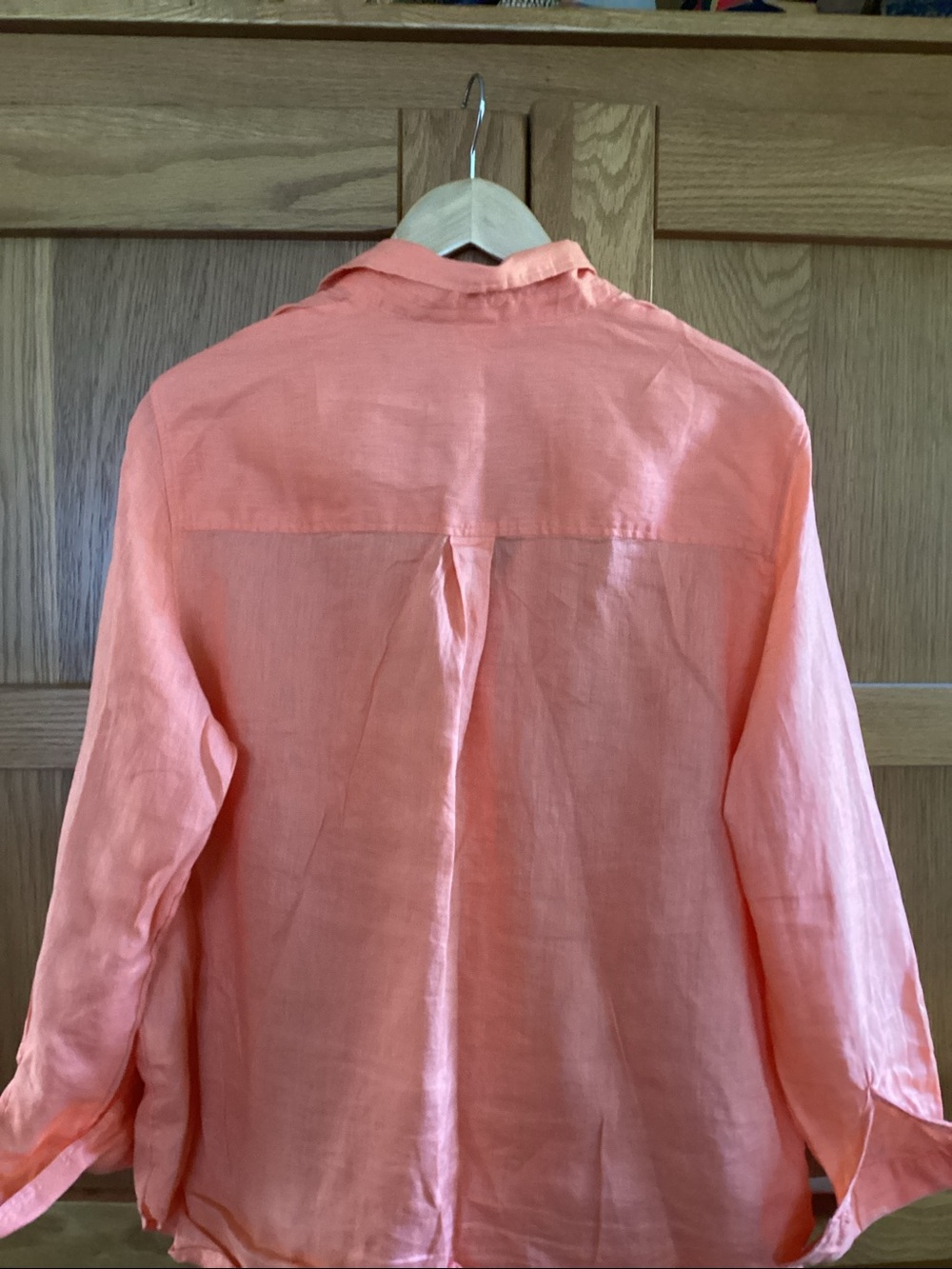 Orange sherbet


Linen Button-Up Shirt - Linen FabricH&M like new. Never worn - Picture 3 of 4